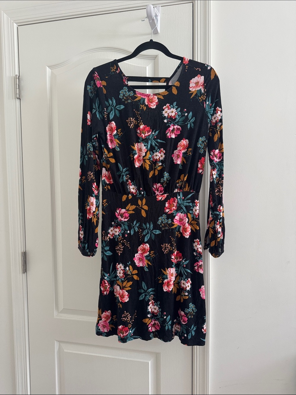 LOFT Floral Fit-and-Flare Long Sleeve Dress - Black/Pink
